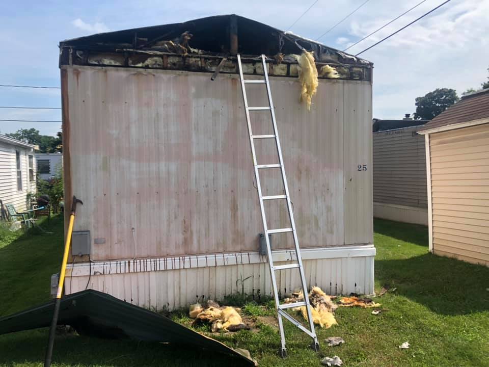 MobileHomeFire2